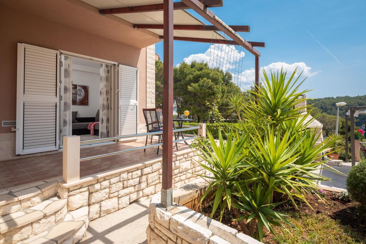 Babic Apartamento Milna (Brac)